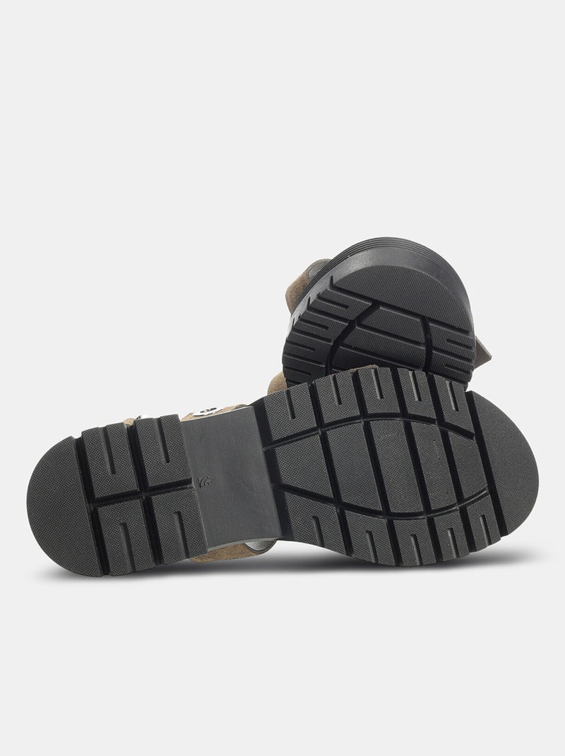 Sandales en daim BATA Marron - Kiabi