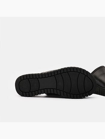 Sandales en daim BATA