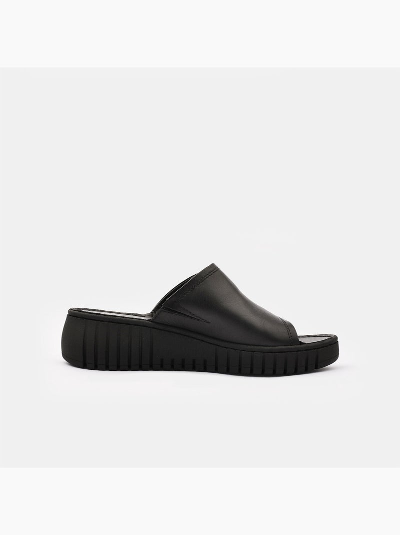 Sandales en daim BATA Noir - Kiabi