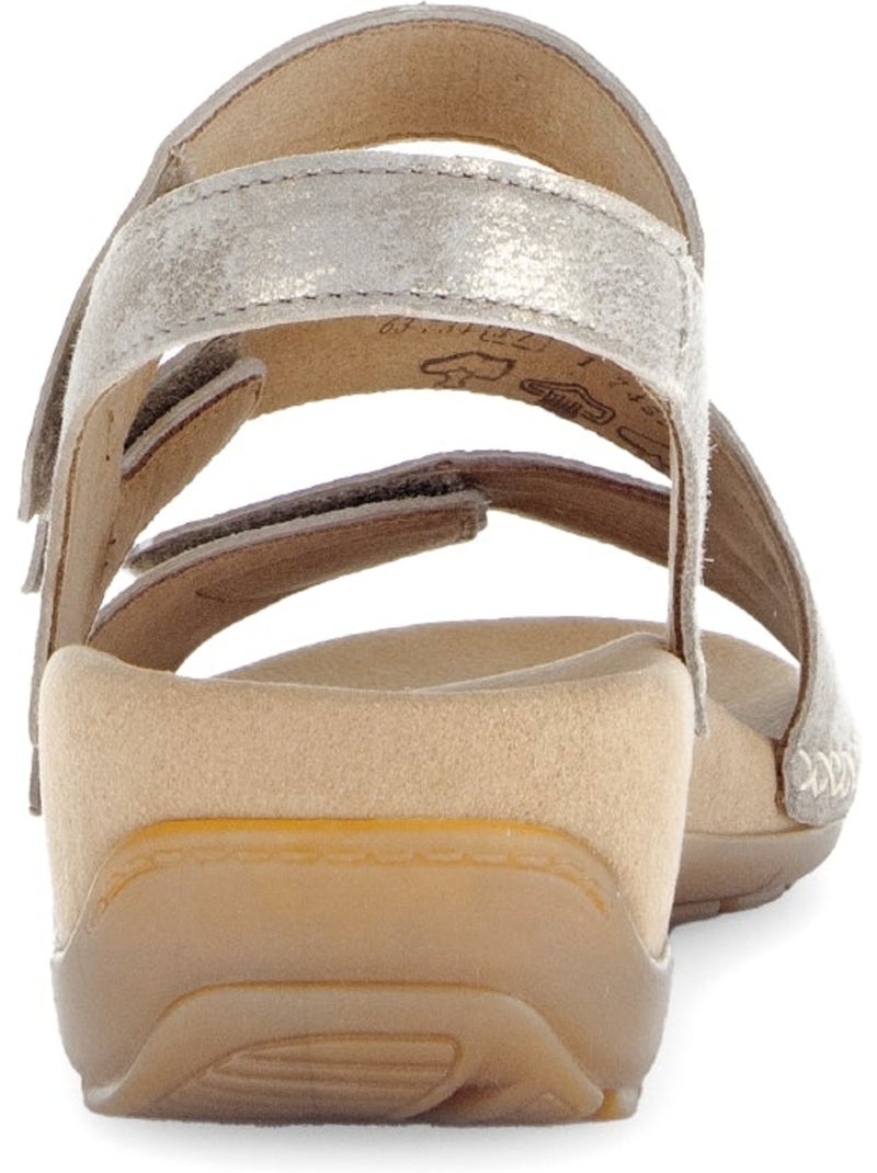 Sandales  en daim métallisé Doré/or - Kiabi