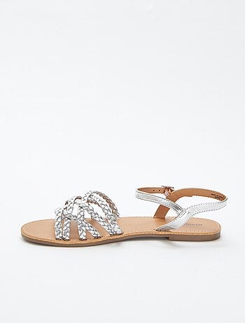 Sandales en simili avec brides tressées
