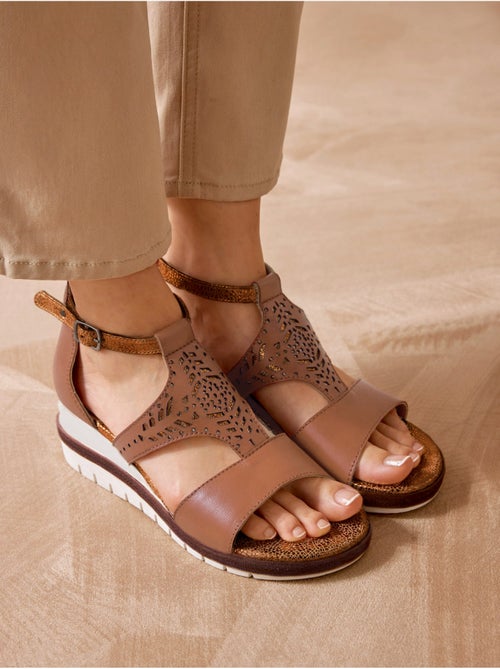 Sandales fantaisie en cuir - PEDICONFORT - Kiabi
