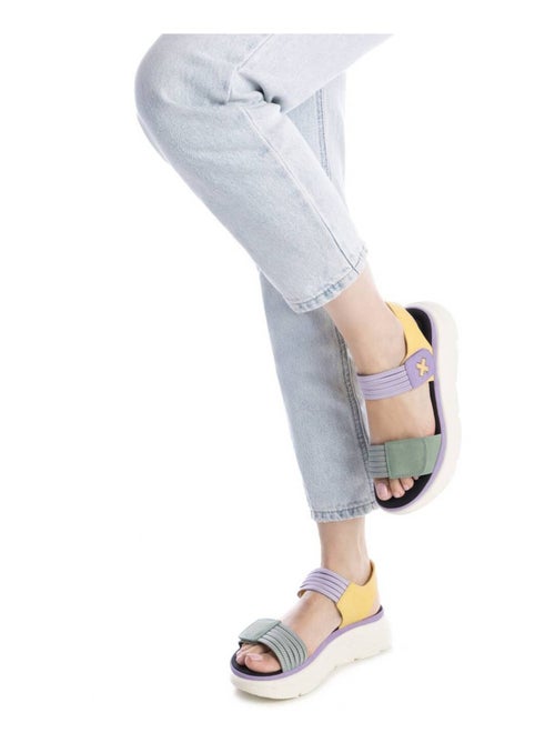 Sandales femme à fermeture ajustable - Kiabi