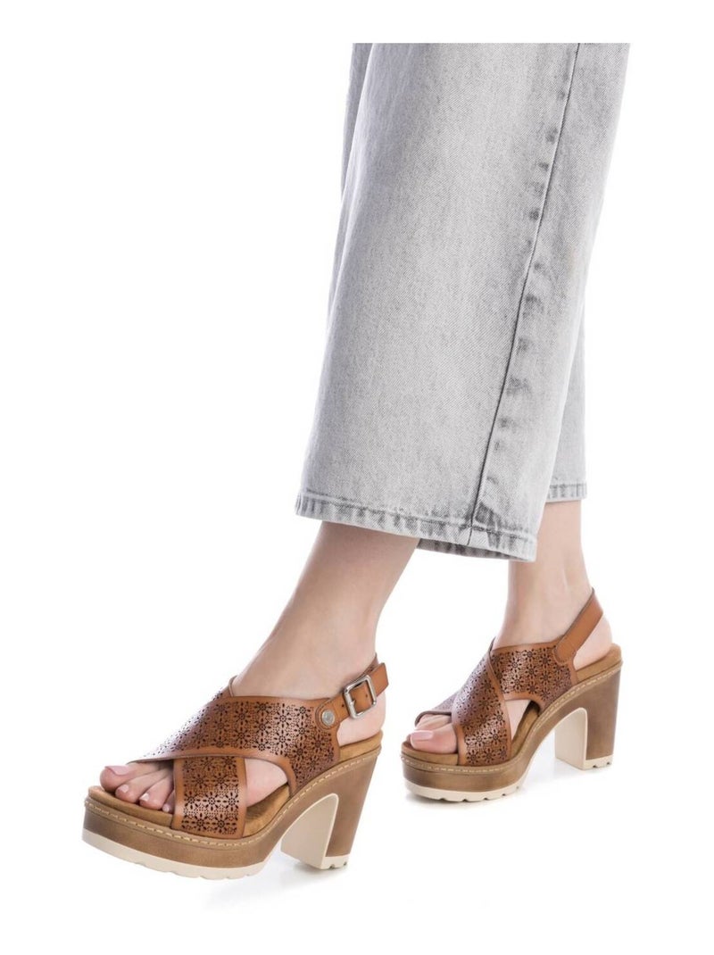Sandales femme à talon Camel - Kiabi