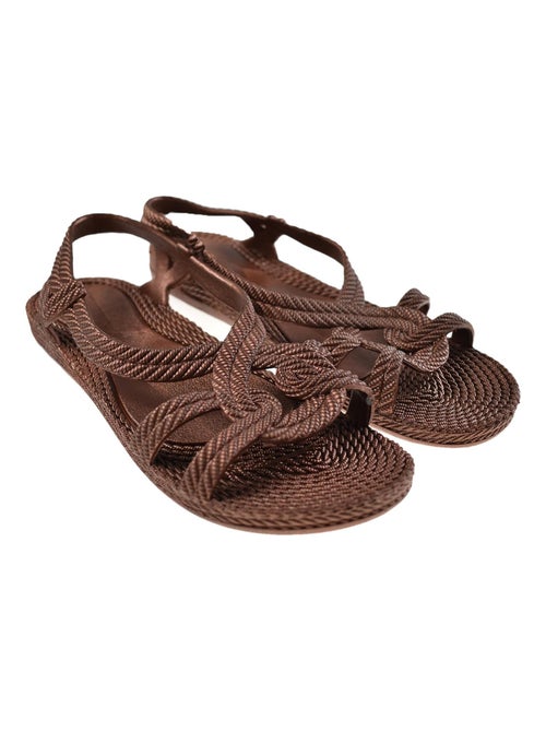 Sandales femme Brasileras semelle en gomme - Kiabi Sandales femme Brasileras semelle en gomme - Kiabi