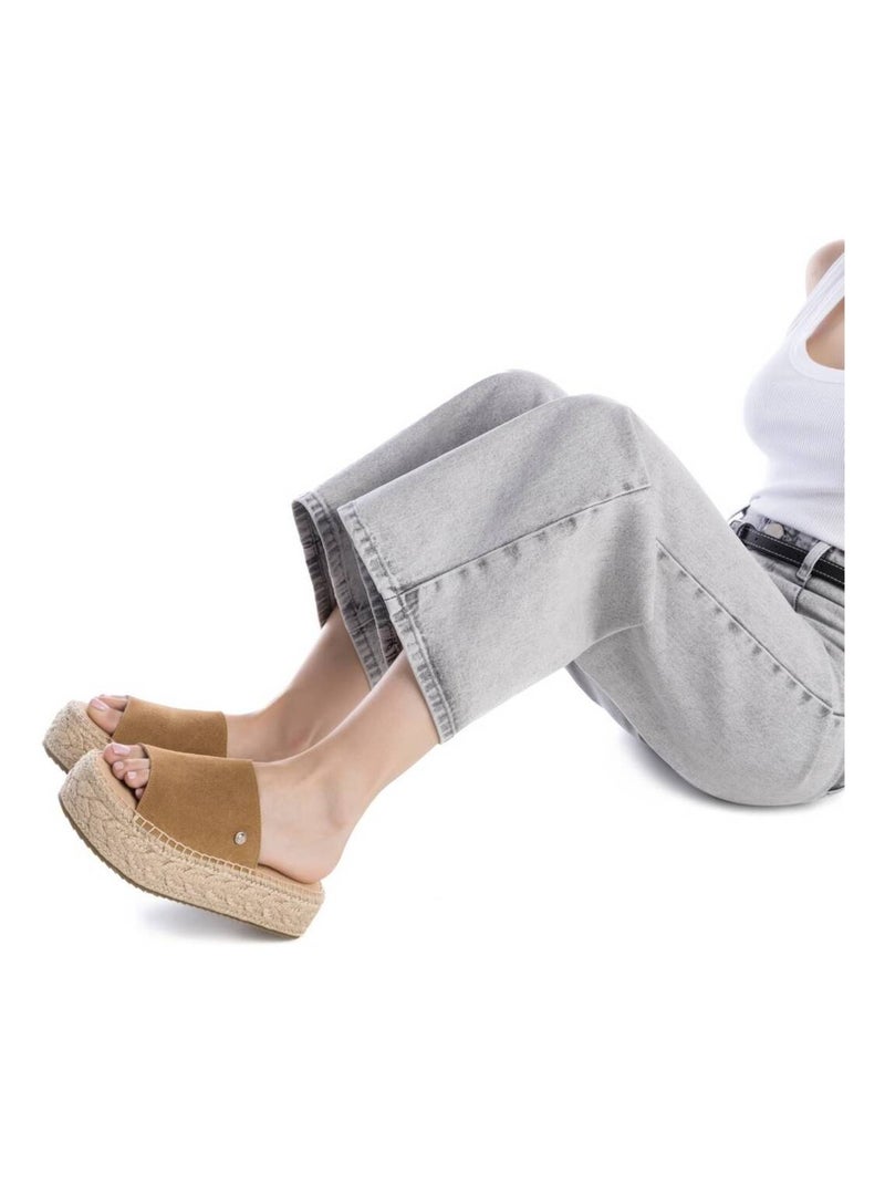 Sandales femme en cuir Camel - Kiabi