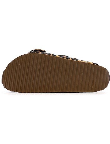 Sandales plates femme en cuir