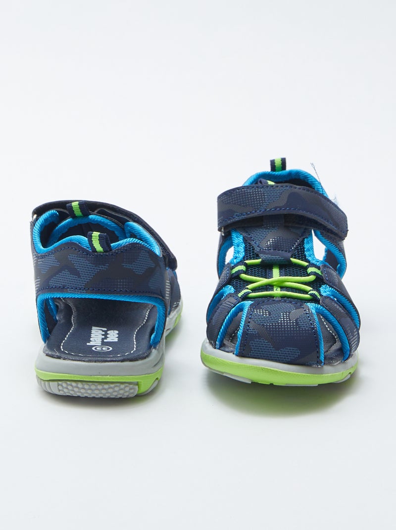 Sandales fermées avec imprimé camouflage BLEU - Kiabi