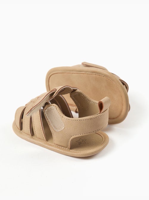 Sandales fermées en suédine avec fermeture à scratch - Kiabi