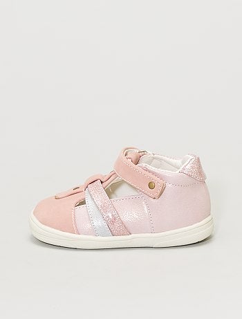 Sandales hautes fermées