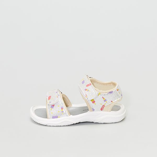 chaussures argentées