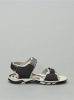 Sandales imprimées 'sport fashion' - Kiabi