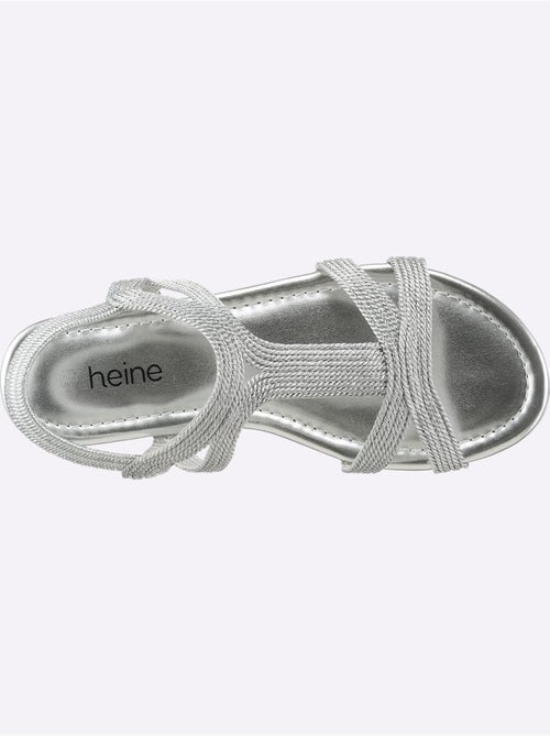 Sandales Matière Textile Agréable à Porter - Taille Standard - helline - Kiabi