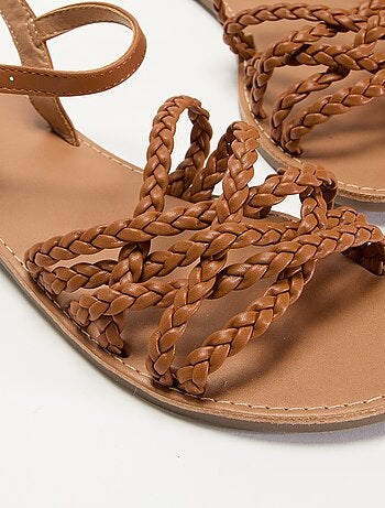 Sandales multi brides tressées