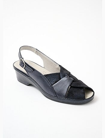 Sandales ouvertes cuir largeur confort