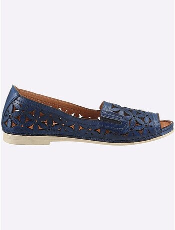 Sandales ouvertes en cuir avec empiècements ajourés et semelle confortable - Taille standard - Witt