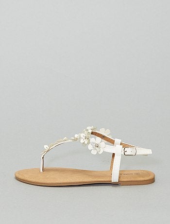 Sandales plates à fleurs