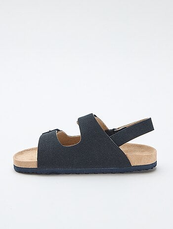Sandales plates en suédine ajustables
