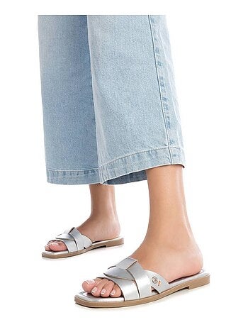 Sandales plates femme