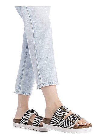 Sandales plates femme