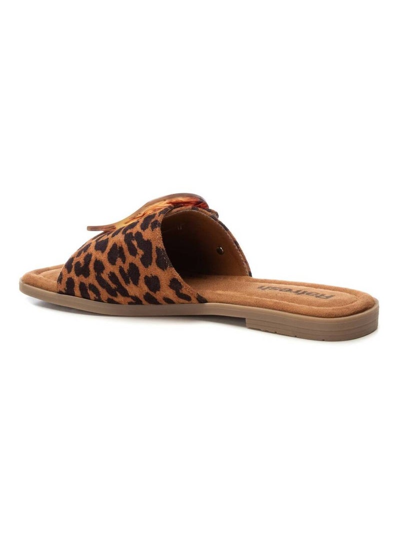 Sandales plates femme Camel - Kiabi