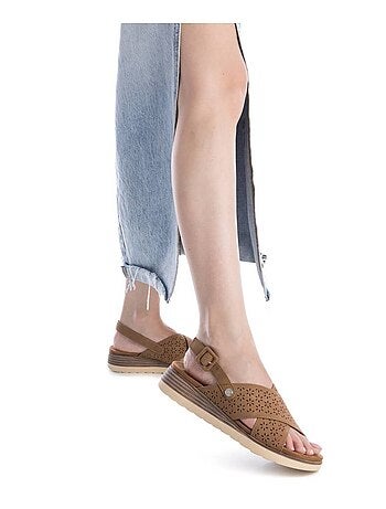 Sandales plates femme