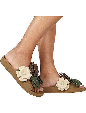 Sandales plates Femme