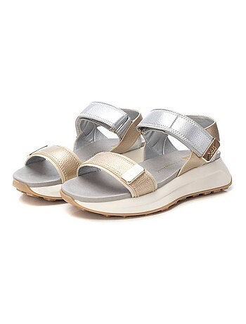 Sandales plates femme