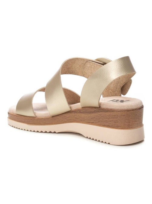 Sandales plates femme - Kiabi