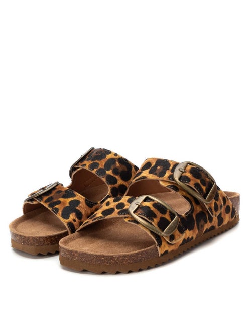 Sandales plates femme en cuir - Kiabi