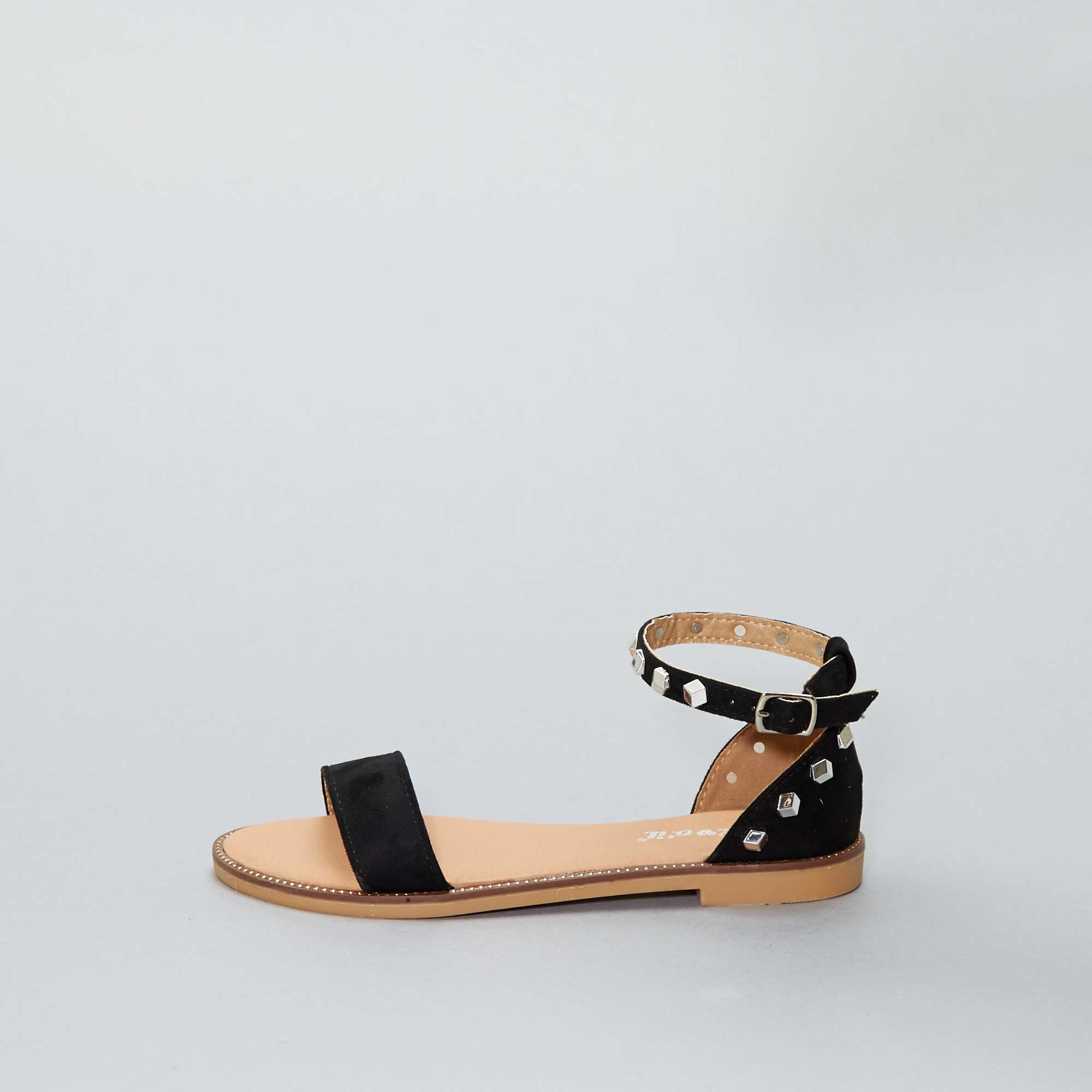 sandales plates montantes