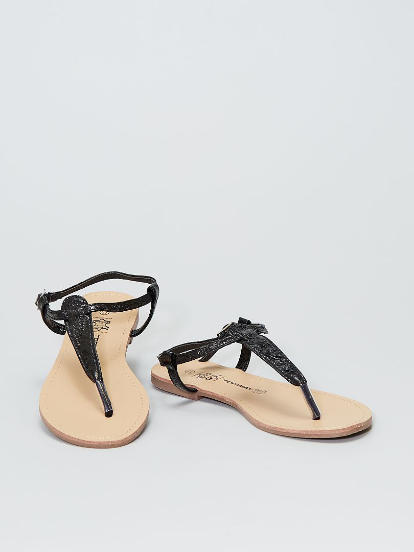 Sandales plates noir - Kiabi