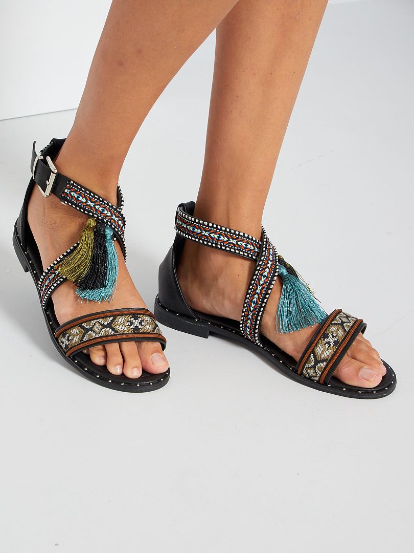 Sandales plates noir - Kiabi