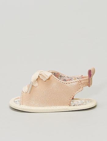 Chaussures Chaussons Pour Bebe Fille Kiabi