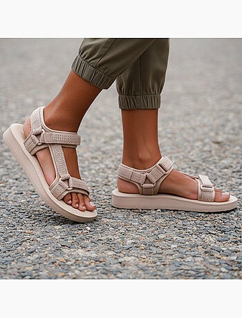 Sandales semelle confortable et légère 3,5cm , sandale de plage, piscine, randonnée Isotoner