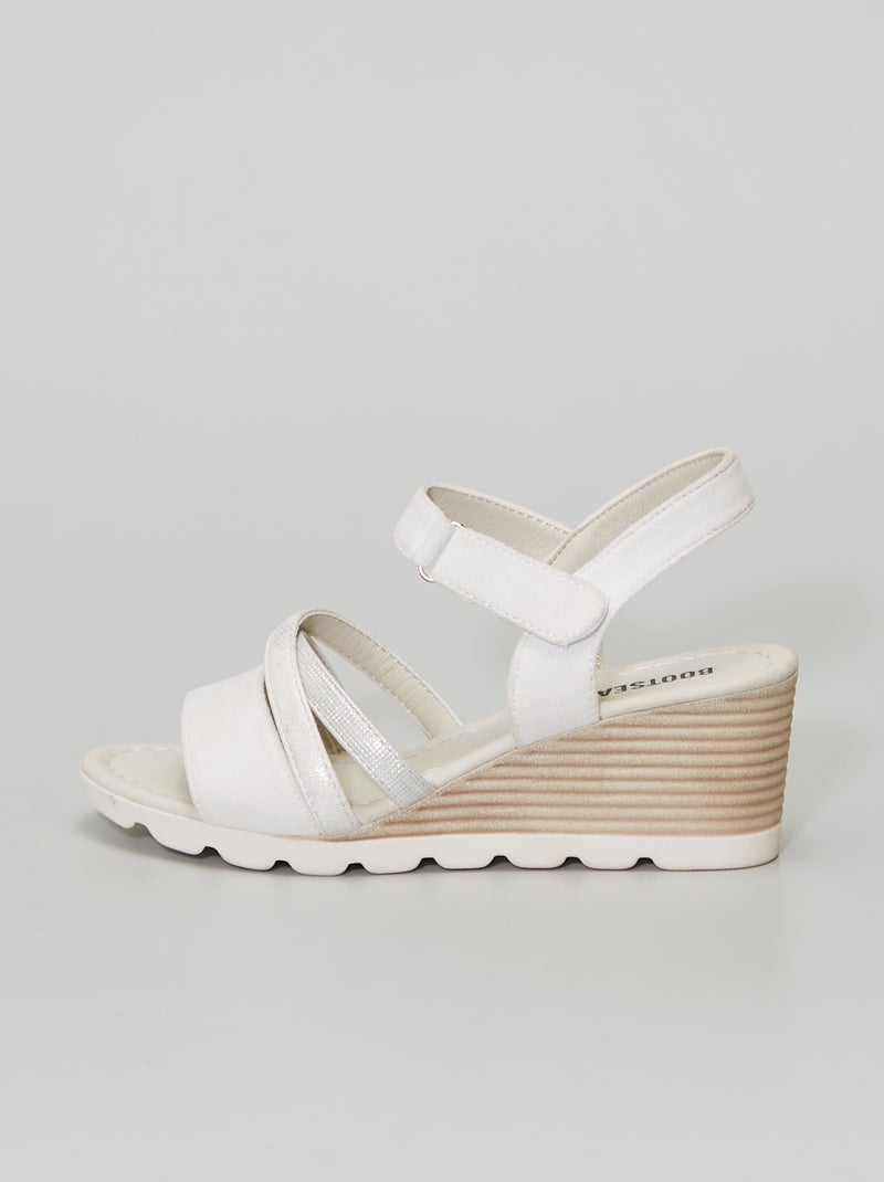 Sandales semelles compensées blanc - Kiabi