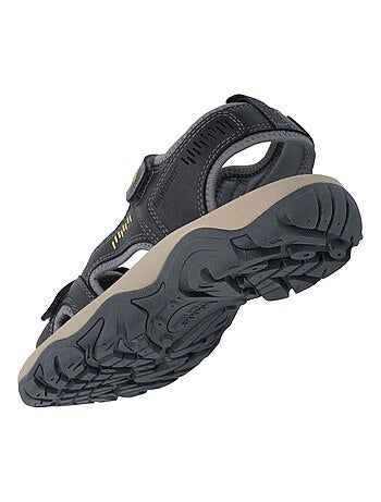 Sandales très confortables, et faciles a enfiler Isotoner