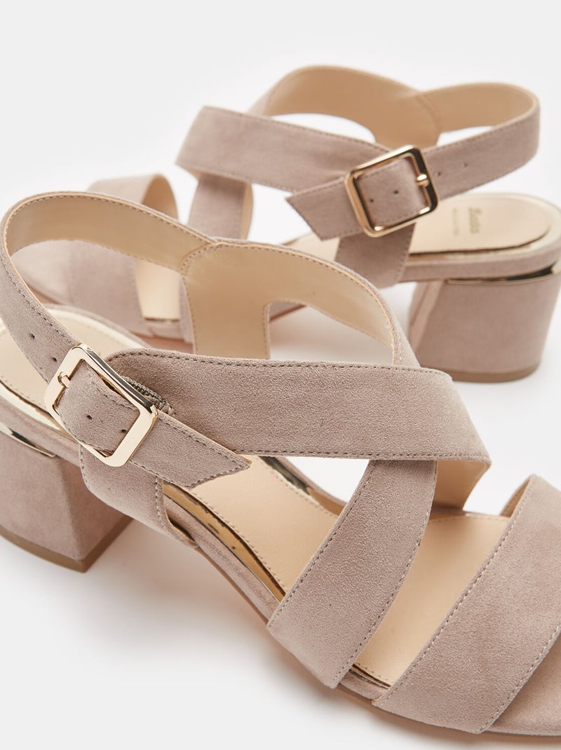 Sandales tressées à talon large BATA Rose - Kiabi