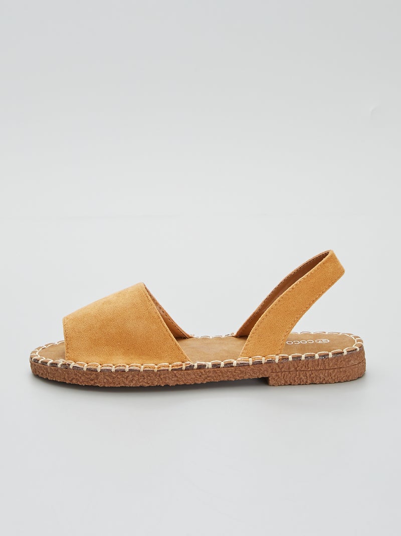 Sandales type minorquines en suédine camel - Kiabi