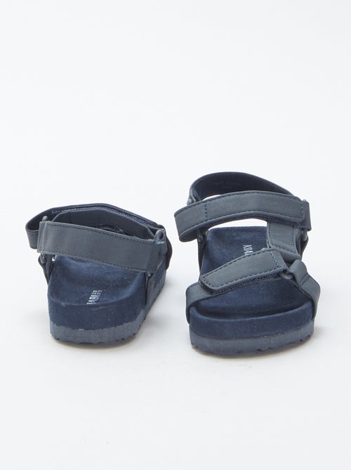 Sandales unies type trekking - Kiabi