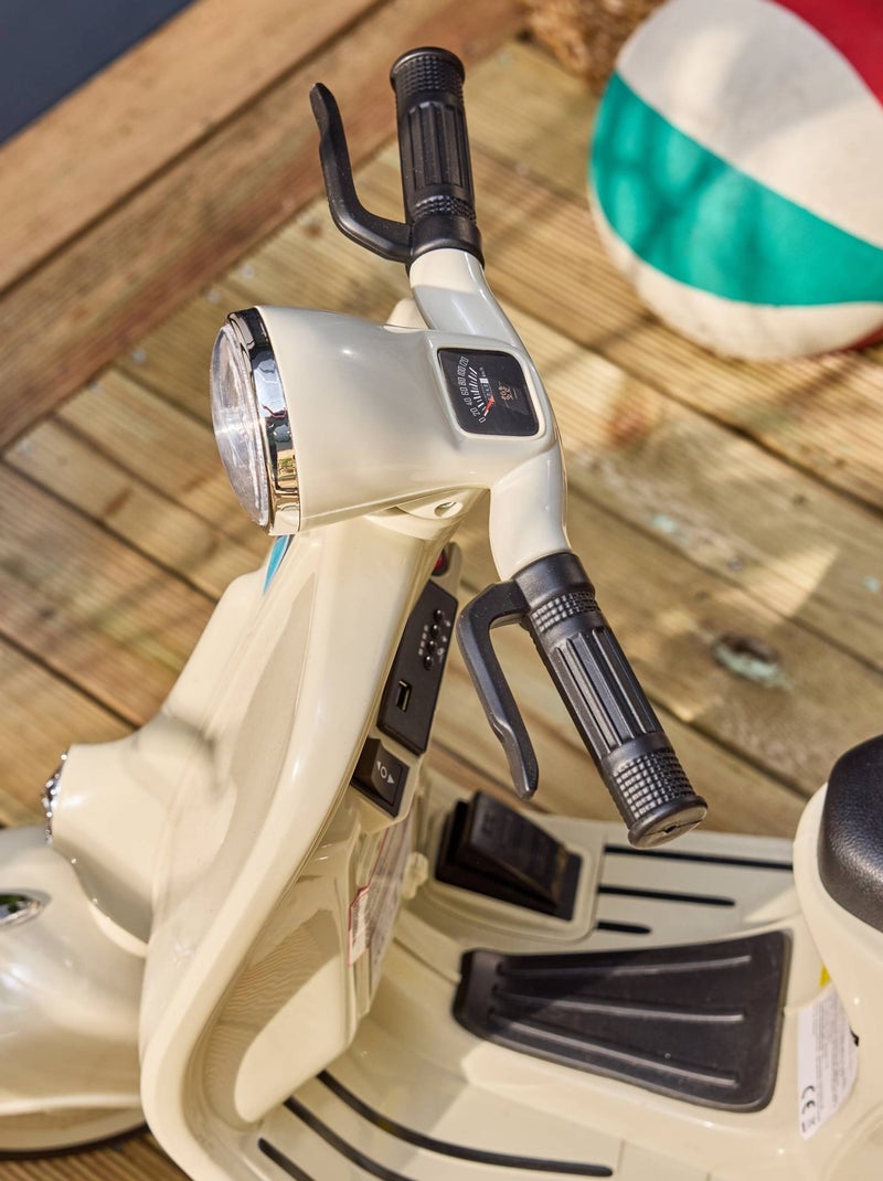 Scooter électrique enfant Vespa 1 place 6V avec porteur Beige - Kiabi