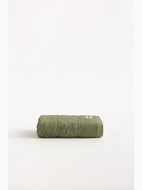 Serviette 100% coton, éponge épaisse, avec boucle - Gamusi - Kiabi Serviette 100% coton, éponge épaisse, avec boucle - Gamusi - Kiabi