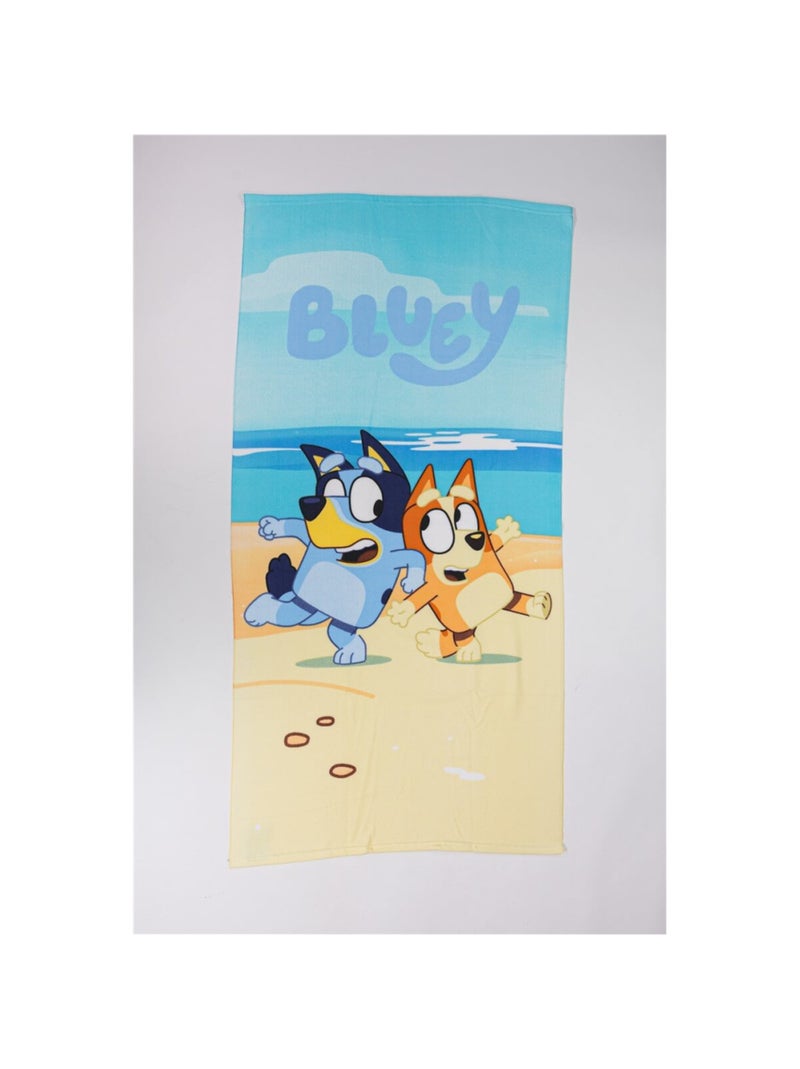 Serviette De Plage - Bluey & Bingo sont à la plage accompagnés d'un crabe  - 70x140 cm Multicolore - Kiabi