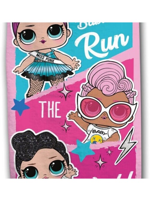 serviette de plage - poupées lol sur fond rose 70 cm x 140 cm - Kiabi