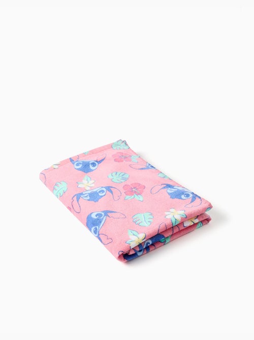 Serviette de plage en coton avec motif Stitch - Kiabi Serviette de plage en coton avec motif Stitch - Kiabi