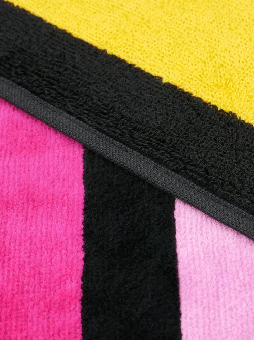 Serviette de plage éponge velours Jacquard Happy Chic 100x175 470g/m² - Kiabi Serviette de plage éponge velours Jacquard Happy Chic 100x175 470g/m² - Kiabi