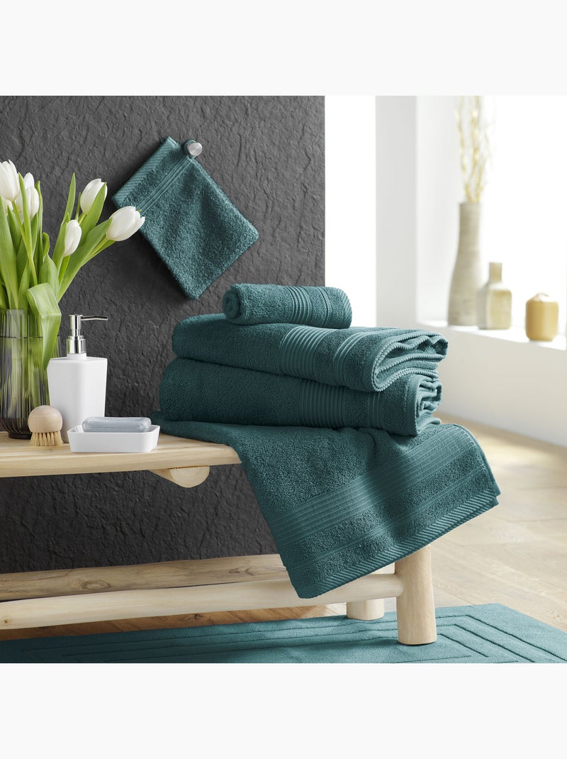 Serviette de toilette éponge unie tendresse Vert émeraude - Kiabi