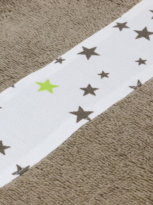 Serviette et 2 gants de toilette en coton éponge ÉTOILE - Kiabi Serviette et 2 gants de toilette en coton éponge ÉTOILE - Kiabi