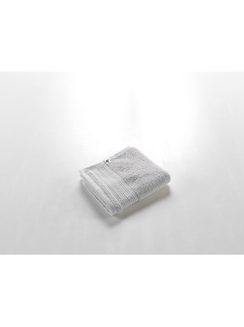 Serviette invité éponge - 100% coton 600 grammes -garance - Kiabi Serviette invité éponge - 100% coton 600 grammes -garance - Kiabi