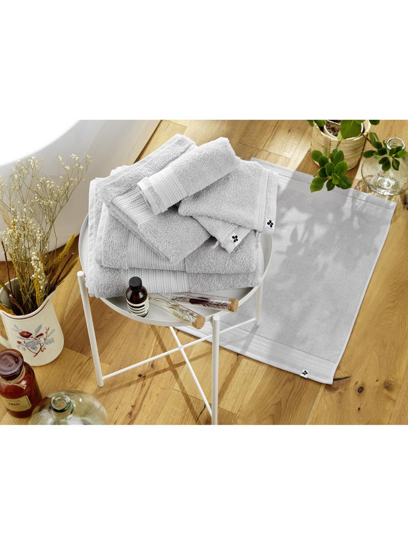 Serviette invité éponge - 100% coton 600 grammes -garance Gris nuage - Kiabi